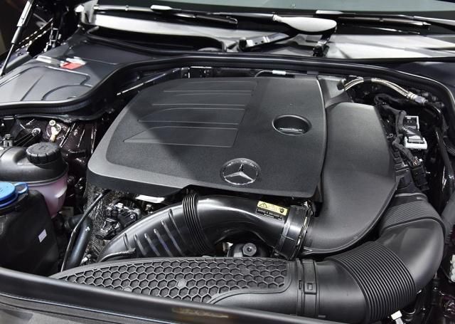 全面迎接电气化时代，奔驰M264发动机到底有多优秀？