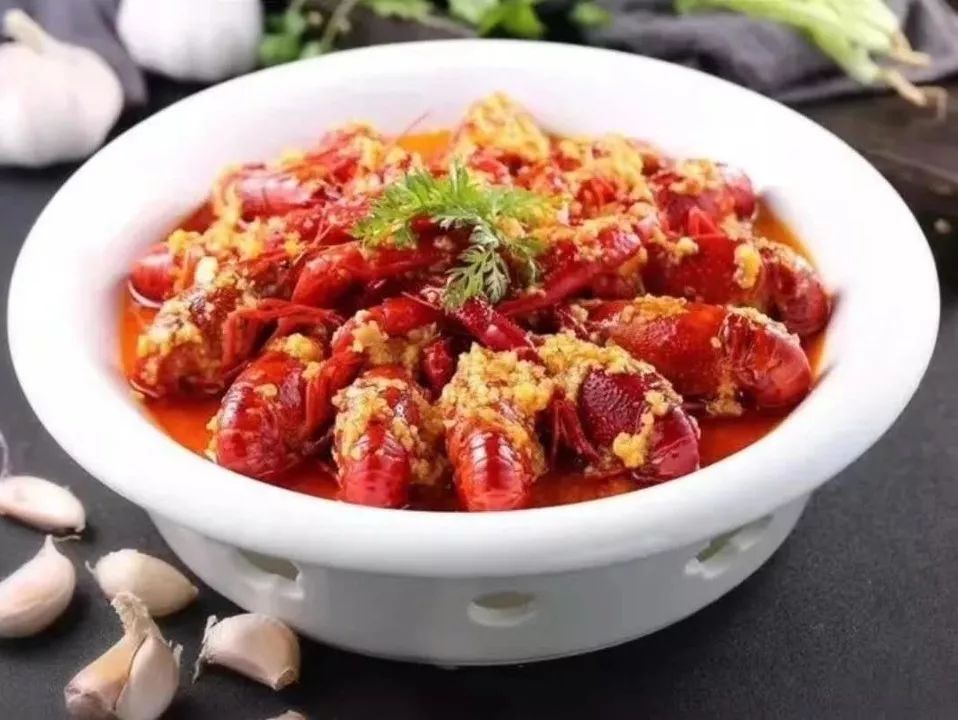 北京胡大簋街小龙虾为什么这么火,胡大小龙虾簋街总店排队现场