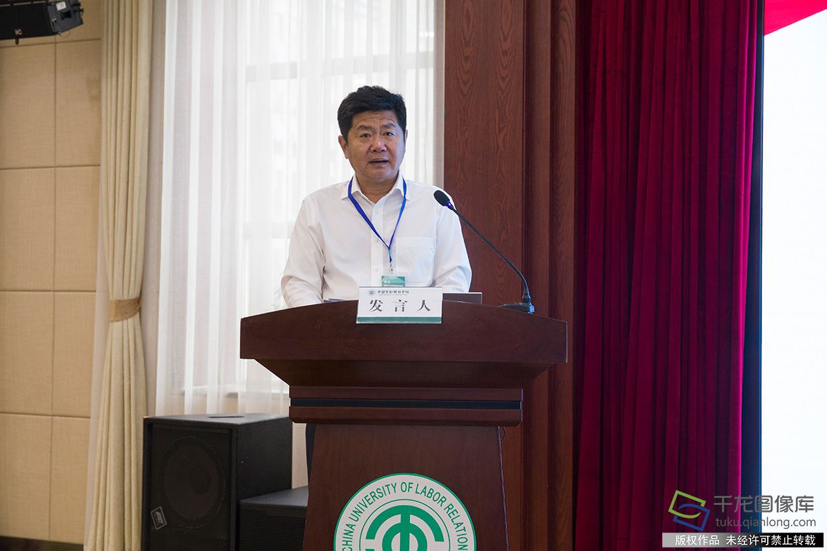 鏂版椂浠ｈ涓氭媴褰撲笌鍙戝睍璺緞,鏂版椂浠ｈ亴涓氶櫌鏍＄殑浣垮懡