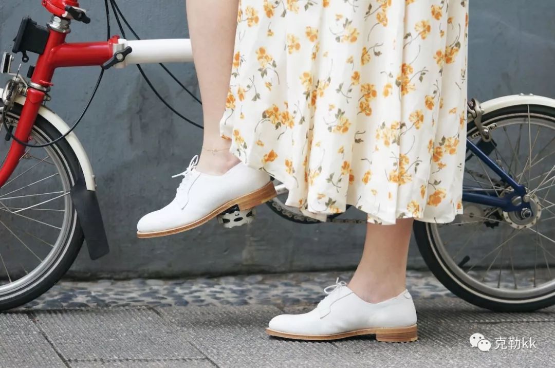 靴子女团购,女士皮鞋团购附近