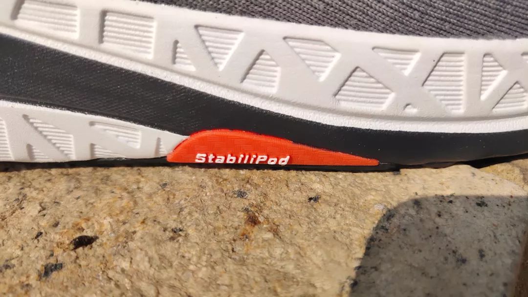 nikegravity跑鞋测评,gravity跑鞋测评