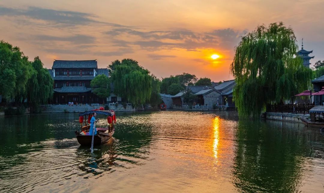 想在这温柔如风的夏天,和台儿庄古城客栈邂逅