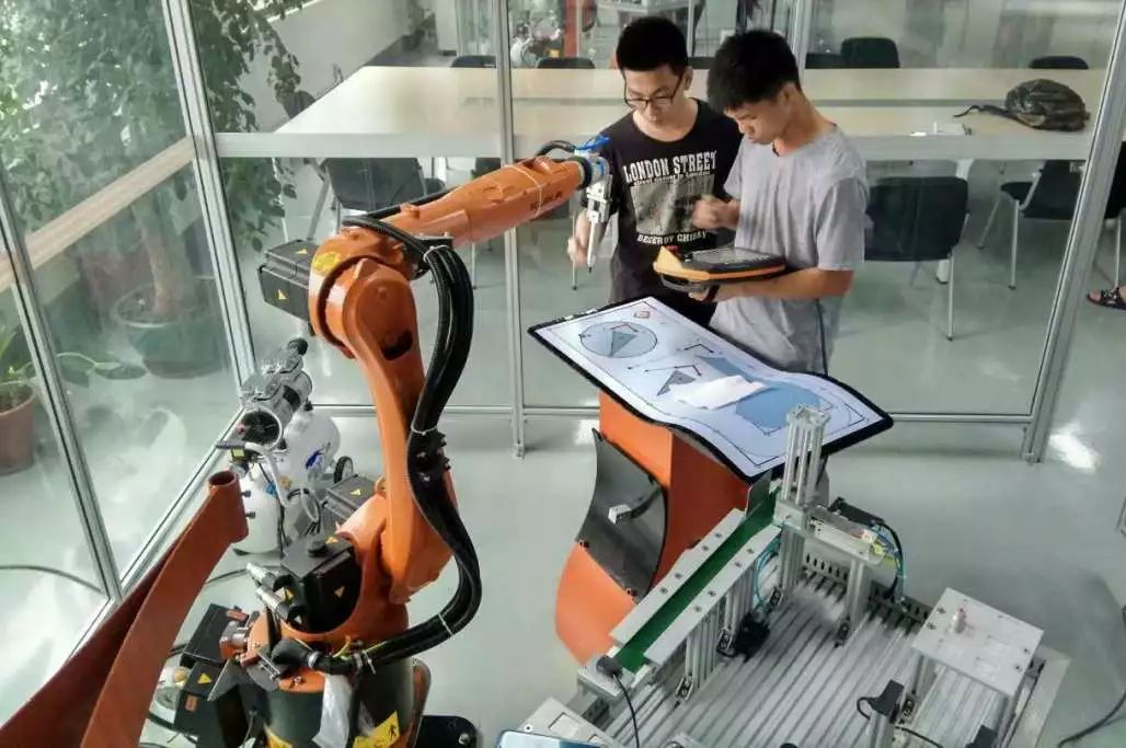 开学动感大片,开学震撼大片