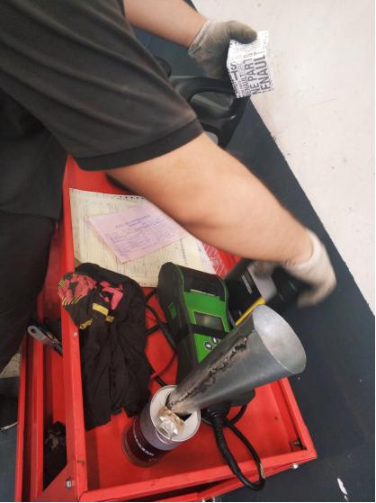 东风雷诺科雷傲2.5保养,雷诺科雷傲保养灯怎么消除