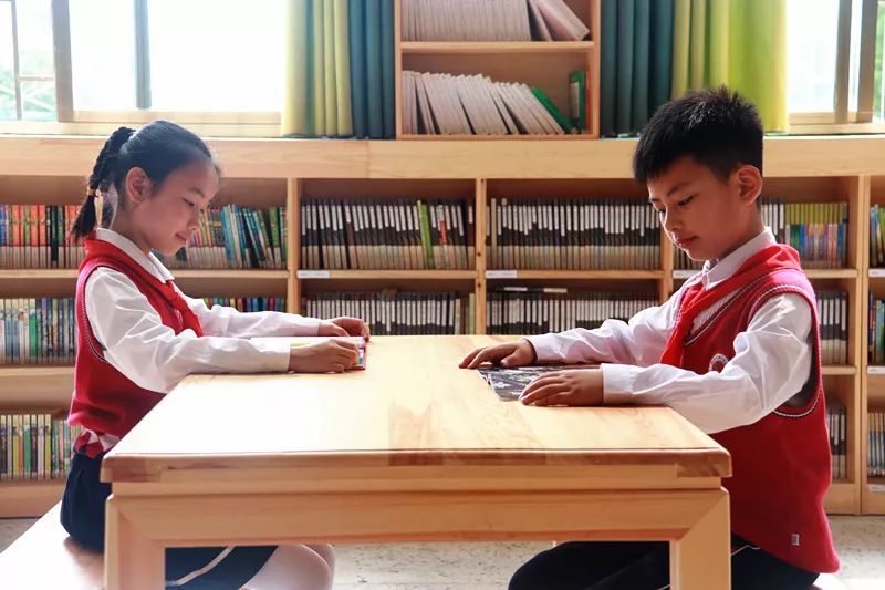 郴州市宜章县第七完全小学校服,校服最美学校