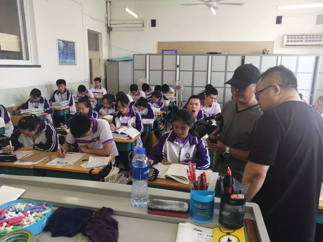 谁是晚报？这段8分钟短片刷爆沈阳人的朋友圈，看哭无数人