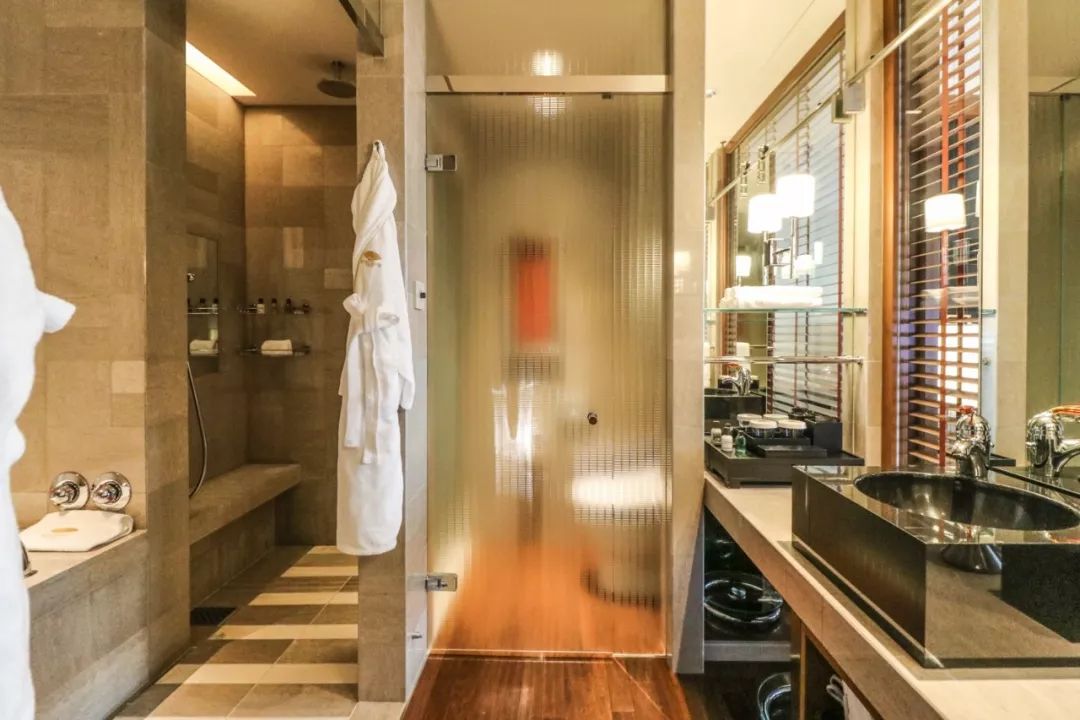 探店文华酒店,东京文华东方酒店大堂