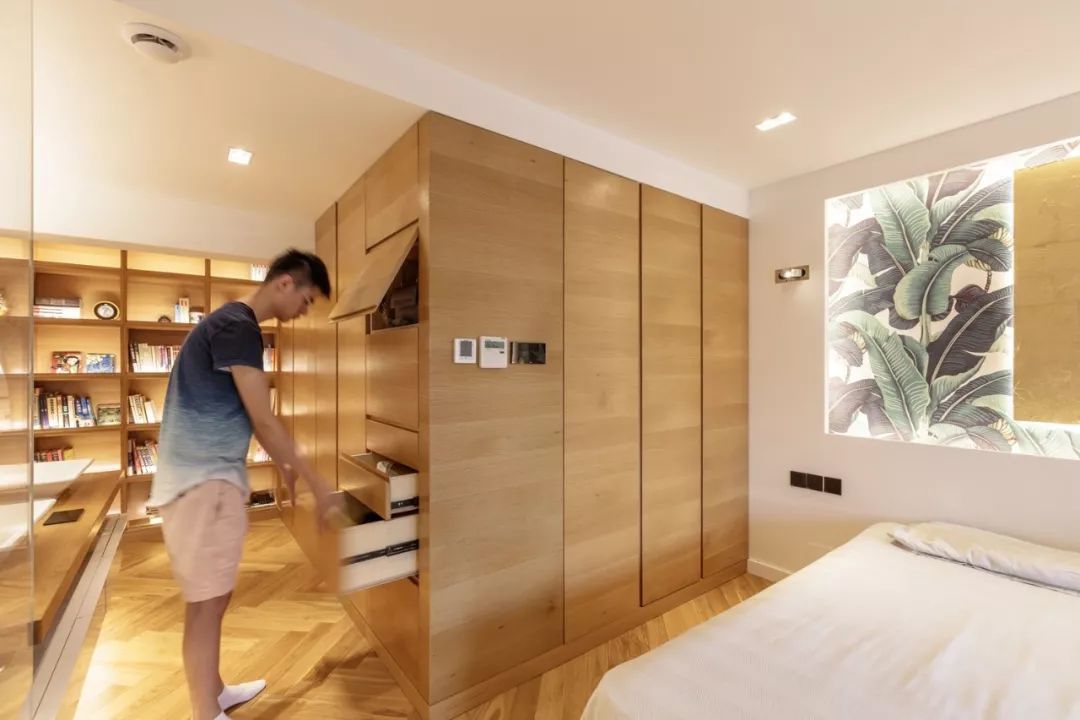 阳台很大要不要装窗帘,阳台太大能装铝合金窗吗