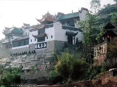 越野越嗨：峡州国旅邀您“坐”着邮轮体验鄂渝最佳自驾游风景线