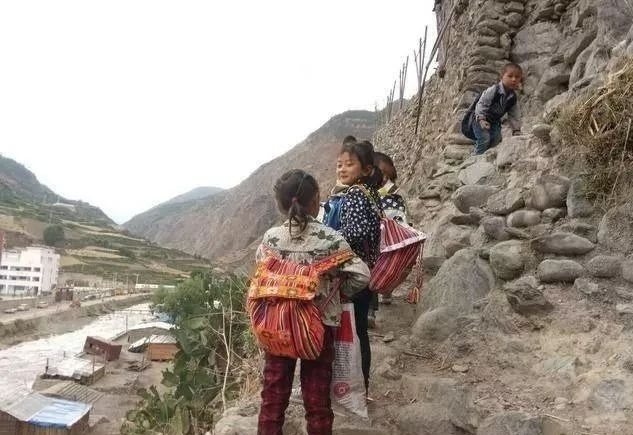 中国哪个地方是一夫娶多妻,鸡鸣三省各县市