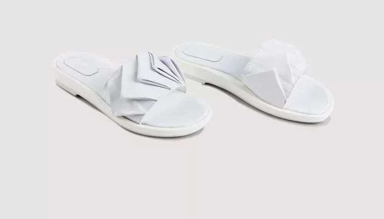 平底拖鞋｜想穿得高级，就选这10双