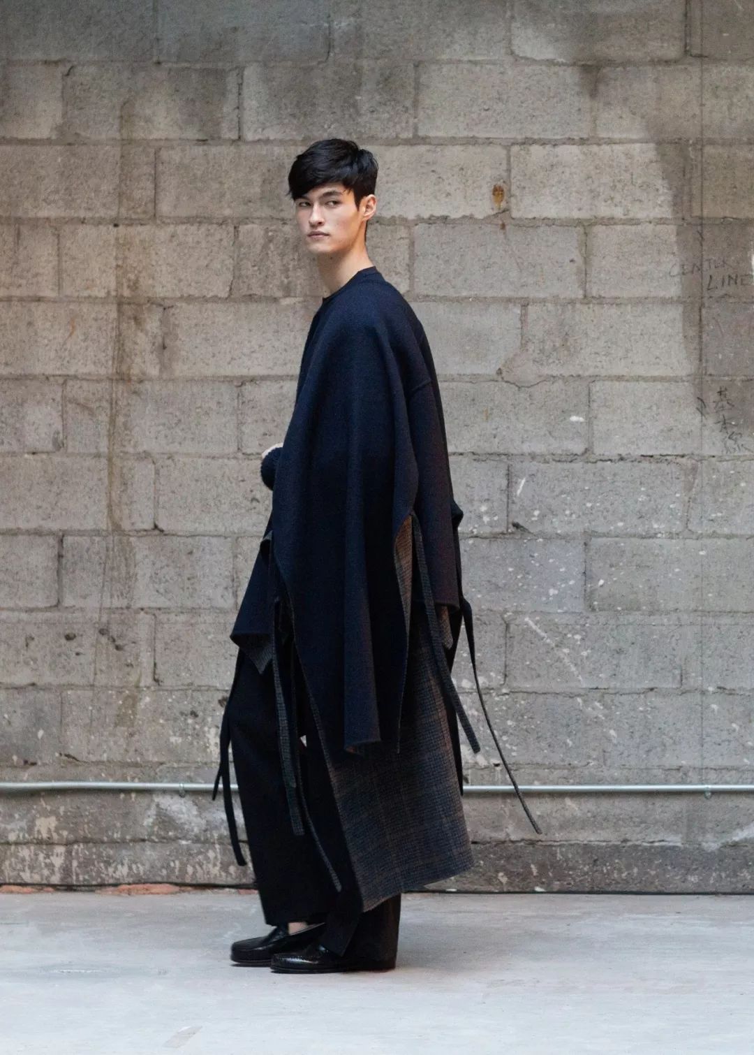 利郎男装秋冬流行趋势,2022男装秋冬色彩趋势