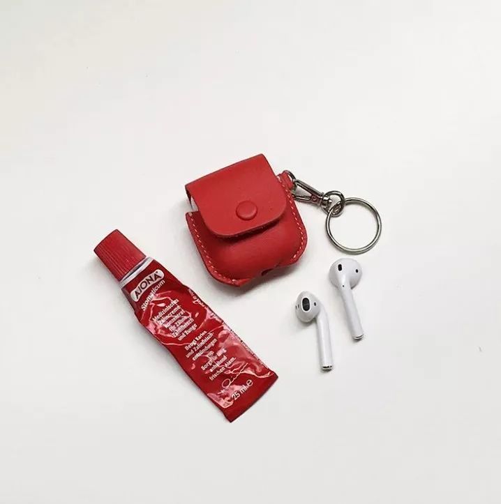 现在的年轻人不换手机换手机壳,当代年轻人不喜欢换手机壳