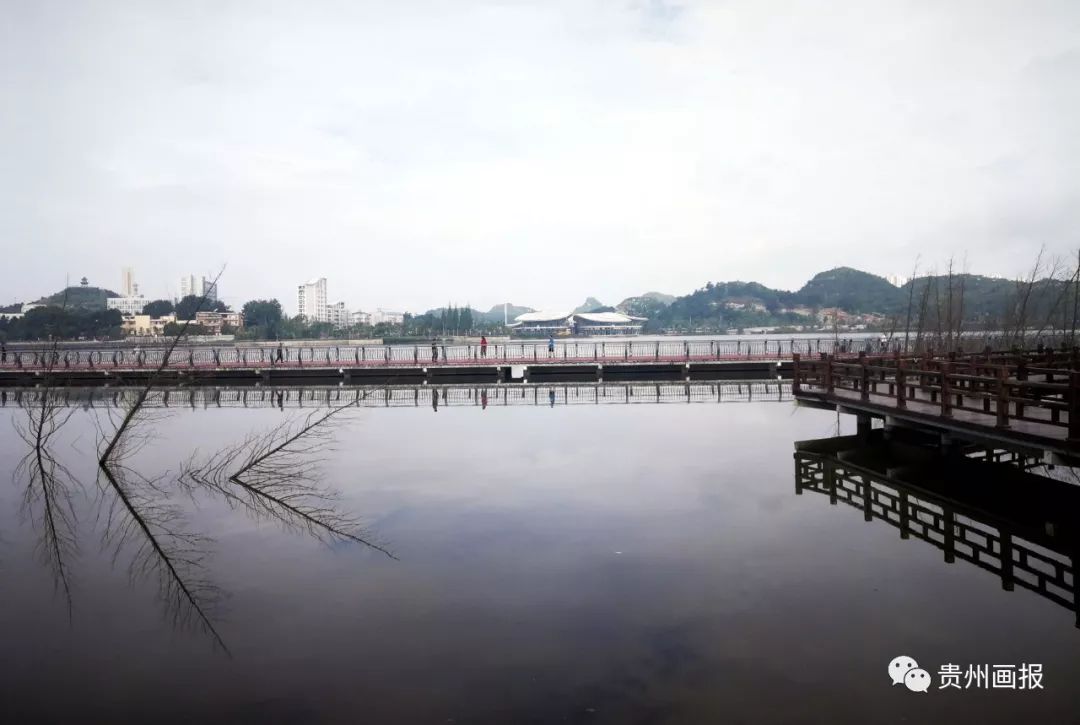 环贵州国际自行车赛安顺,多彩贵州自行车联赛安顺经开区站