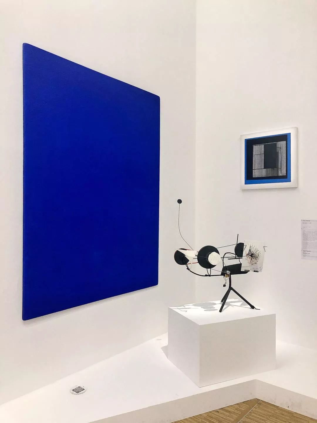 走出成都｜幸运的人，才可以在巴黎自由迷失