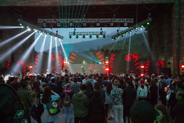 从旅游城市到旅游景点,从旅游看岁月静好