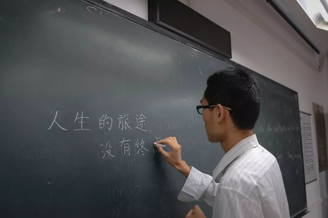 刘坤杰，你是三角湖畔最温暖的风！@江大一周朋友圈