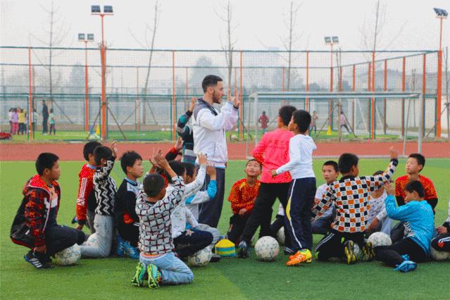 燃!宿豫这群足球少年获全国冠军,走向世界
