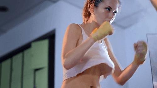 拳击击打发泄球训练视频,暴汗拳击减肥操