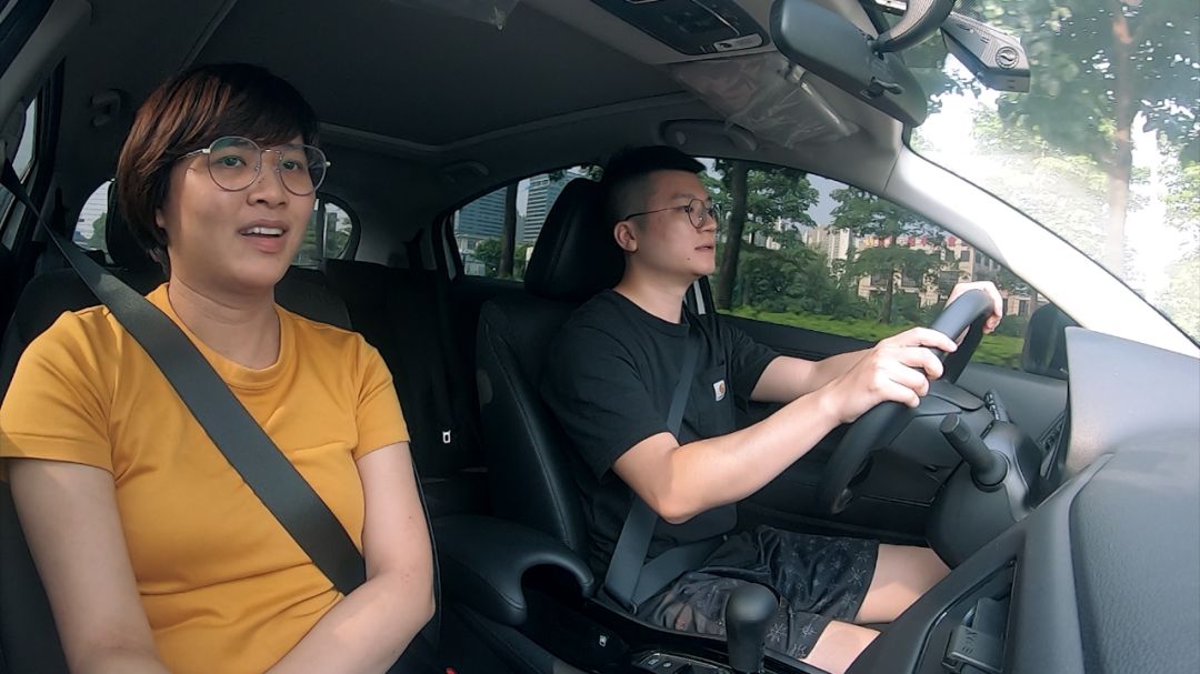 缤智发动机1.8l和1.5t哪种好,2015款本田缤智1.8l豪华版怎么样