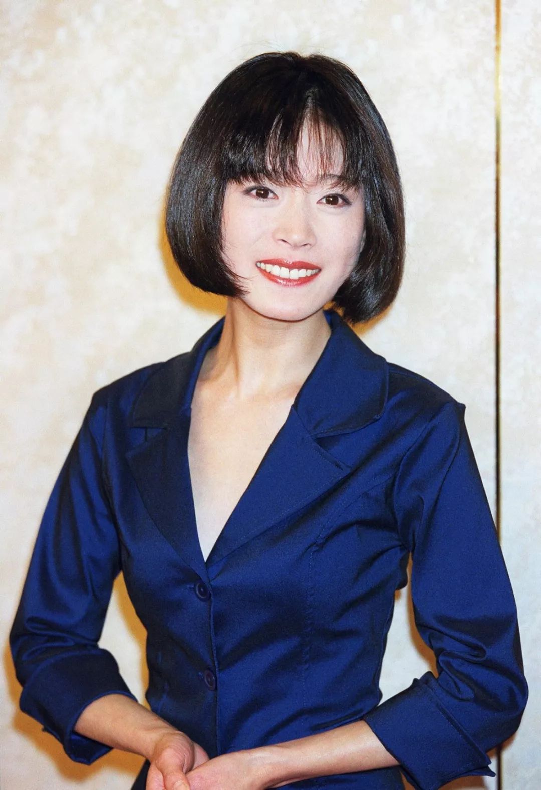 在新人选秀节目里，我看到了一位复古歌姬