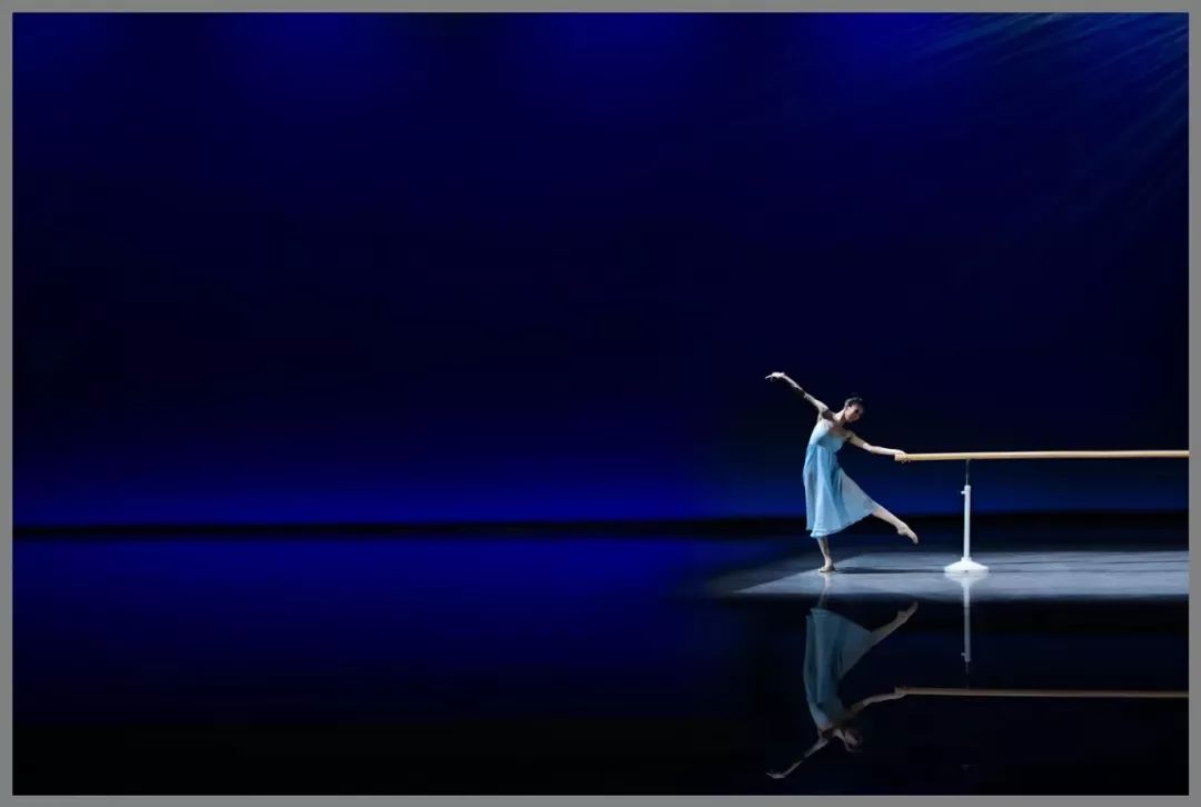 舞台演出怎么拍摄人像,舞台演出怎么拍照好看