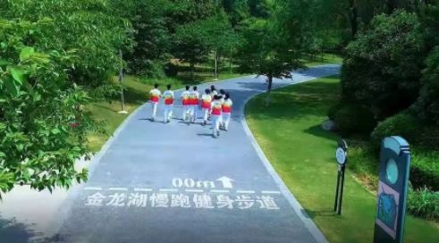 「辣汤早新闻」共60人！徐州市级机关选调公务员了！◆徐州铁路将增开多趟暑运临客！◆这两条路入选江苏省最美跑步线路