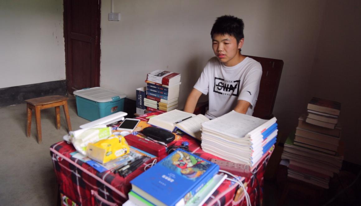 一路寻访，一路阳光！你们让更多人懂得：我本幸福，更需珍惜