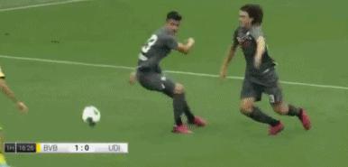 多特4-4斯图加特,阿什拉夫面对多特