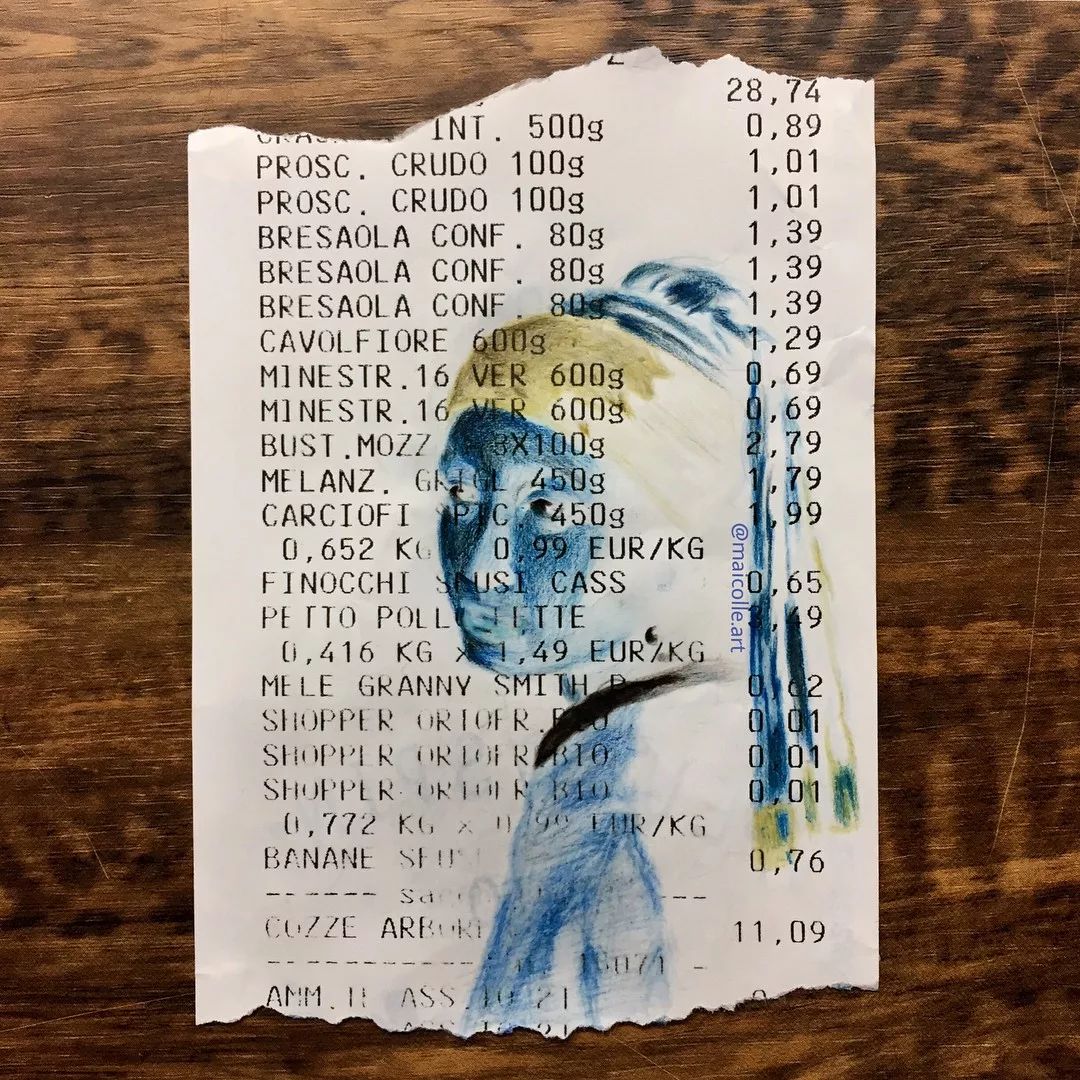 画纸用光了？多去几趟超市就有了。他把购物小票秒变成世界名画