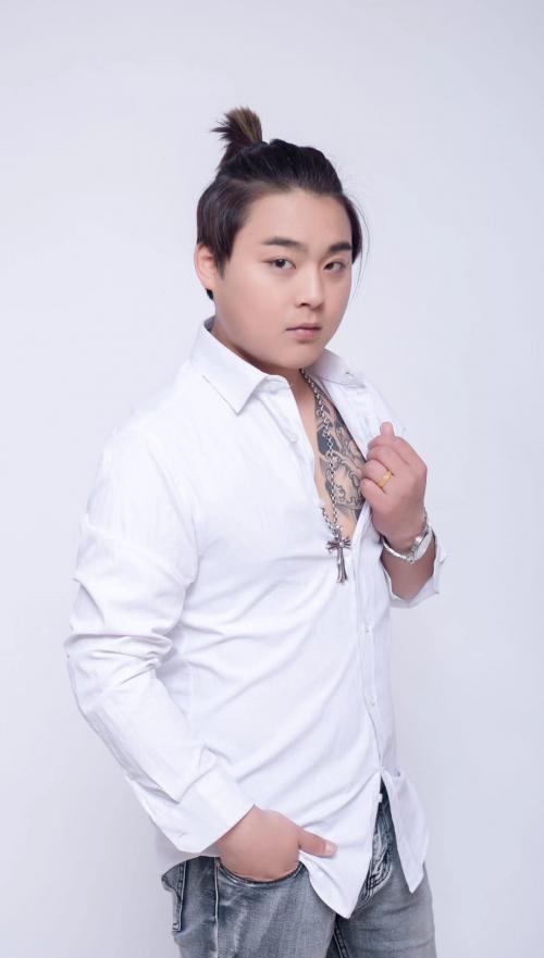 艾文造型设计师,造型设计师艾文