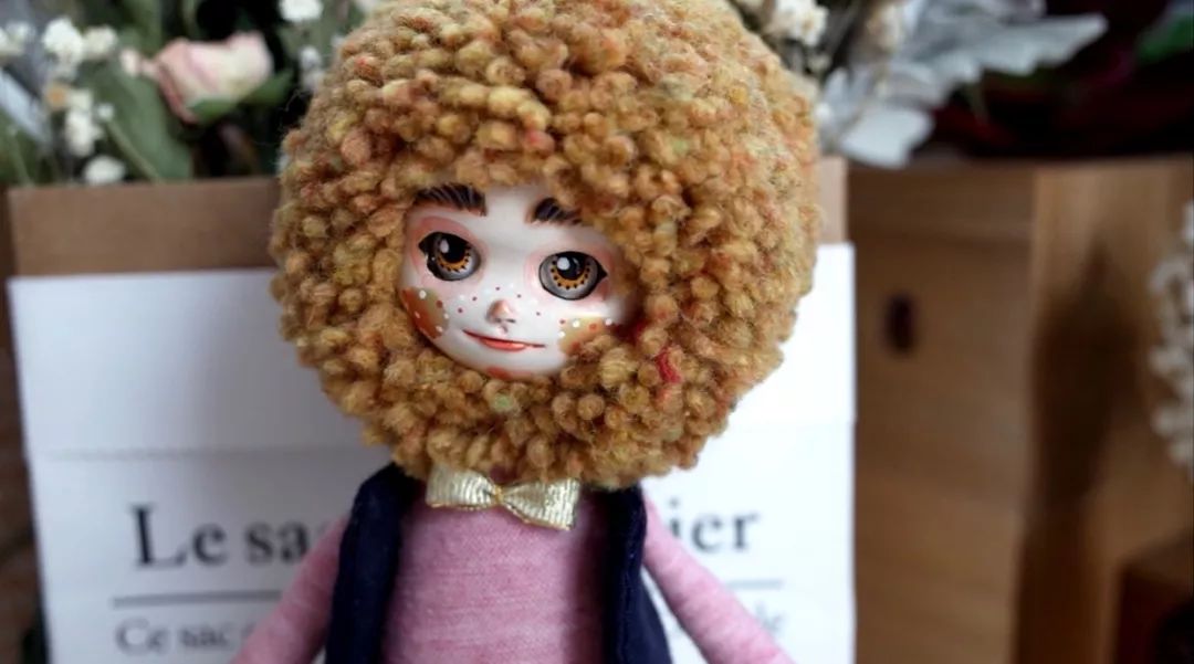 她把幻想做成超萌玩偶！教你创作属于自己的爱心手作「免费公开课●大大微讲堂」