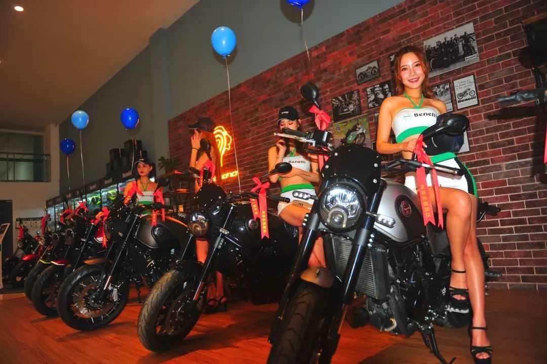 有一群人，在最热的合肥放了一把“火”……