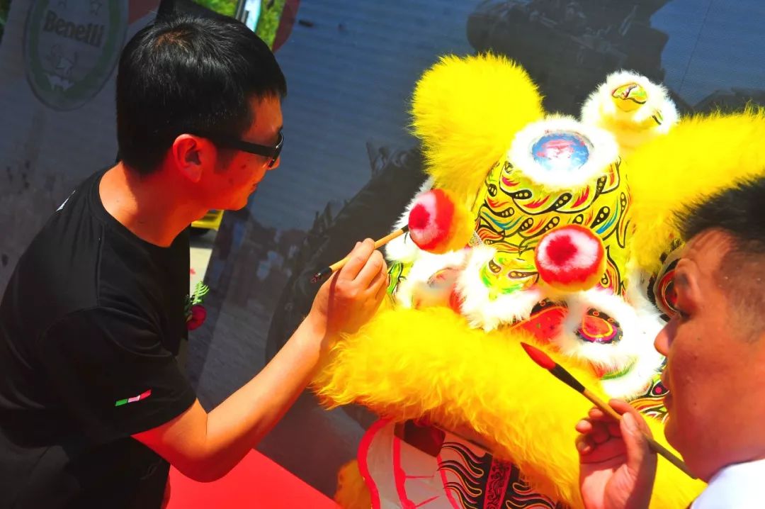 有一群人，在最热的合肥放了一把“火”……