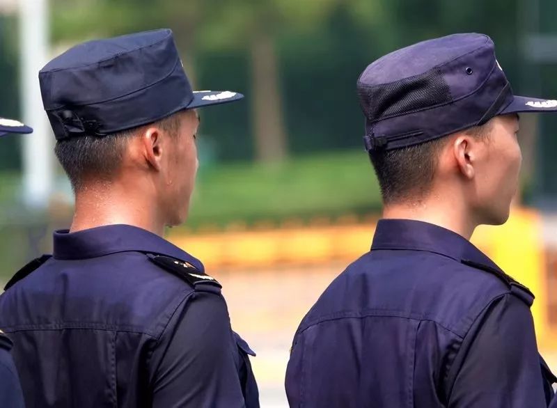 税务蓝和迷彩绿,公安蓝和海关蓝是一个颜色吗