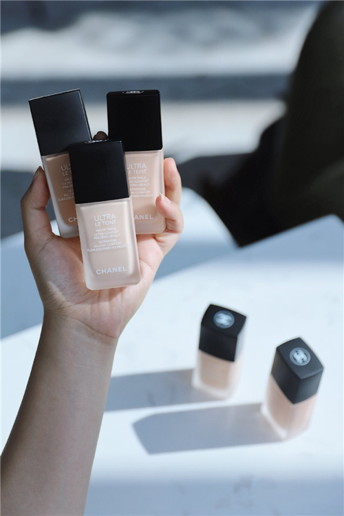 chanel粉底霜10和12试色,好用chanel粉底