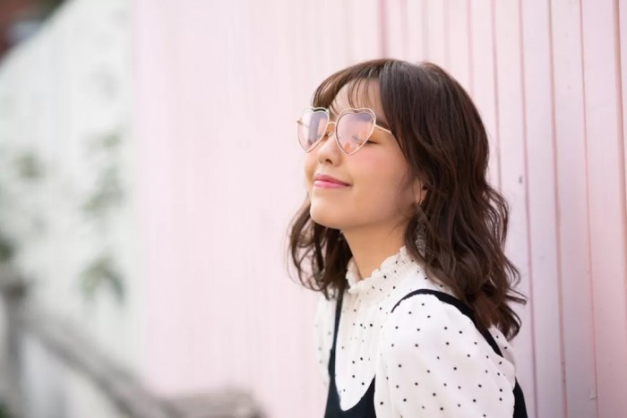 从JINS×NICECLAUP联名款太阳镜看跨界营销