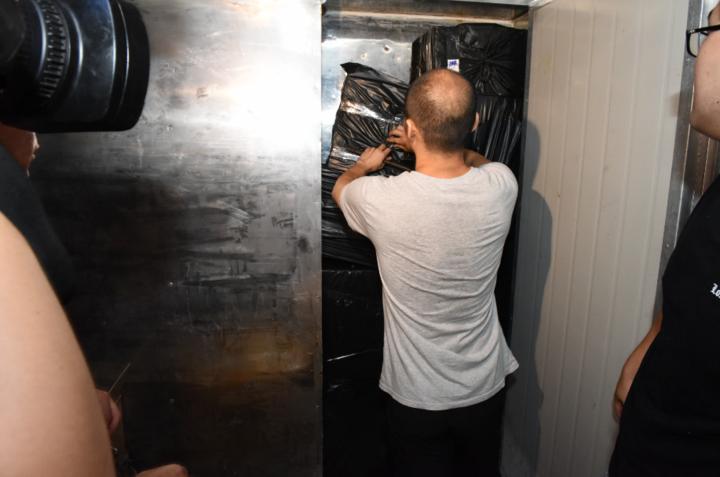 浙江台州破获27万支假烟,涉案500余万3000余条都是假烟