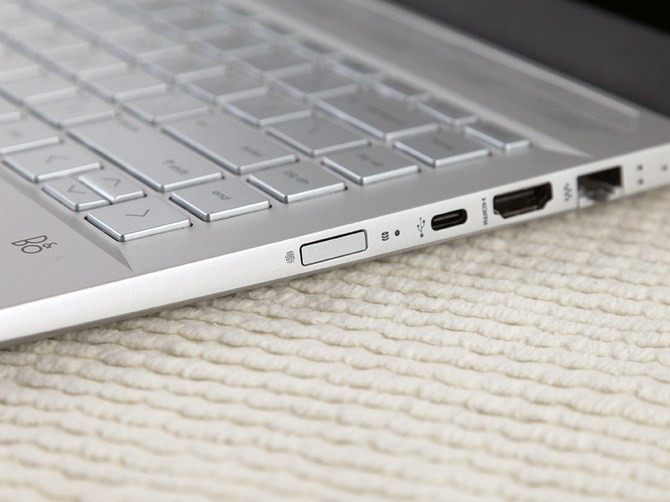 惠普星14s-dp0003au青春版评测,惠普星14青春版轻薄本值得入手吗