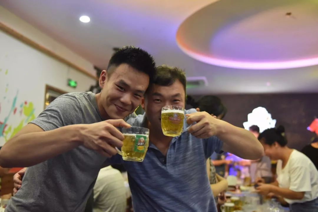 青岛西海岸啤酒城音乐,西海岸金沙滩啤酒城