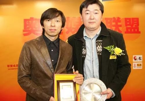 张朝阳个人的成长经历,张朝阳在搜狐的地位