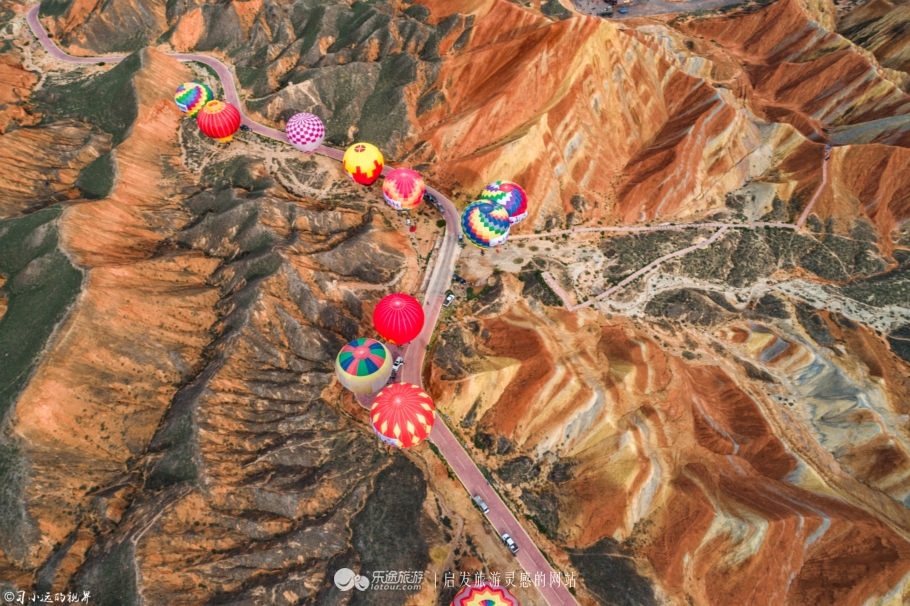 带你看绝美的七彩丹霞,最值得一游的七彩丹霞