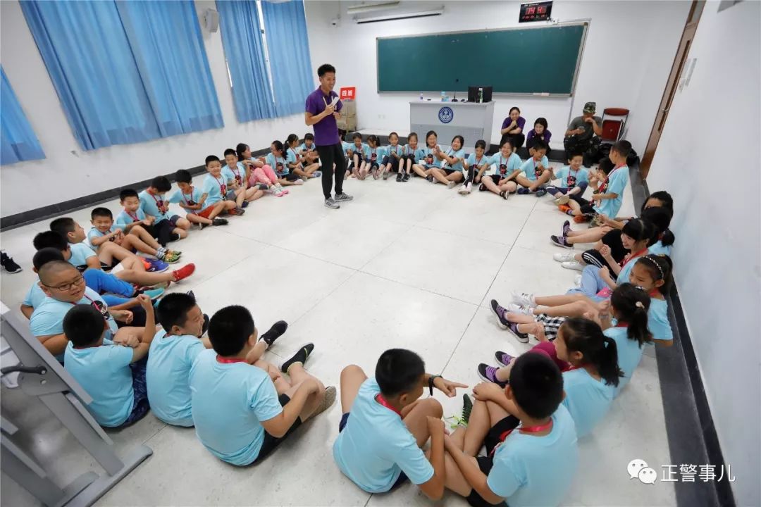 警察的孩子还用政审吗,警察的孩子涉嫌犯罪会丢掉工作吗