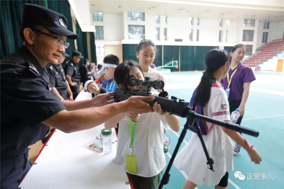 警察的孩子还用政审吗,警察的孩子涉嫌犯罪会丢掉工作吗