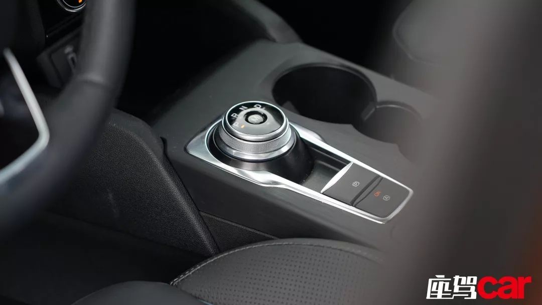 福特福克斯suv落地价,福特新款suvsport