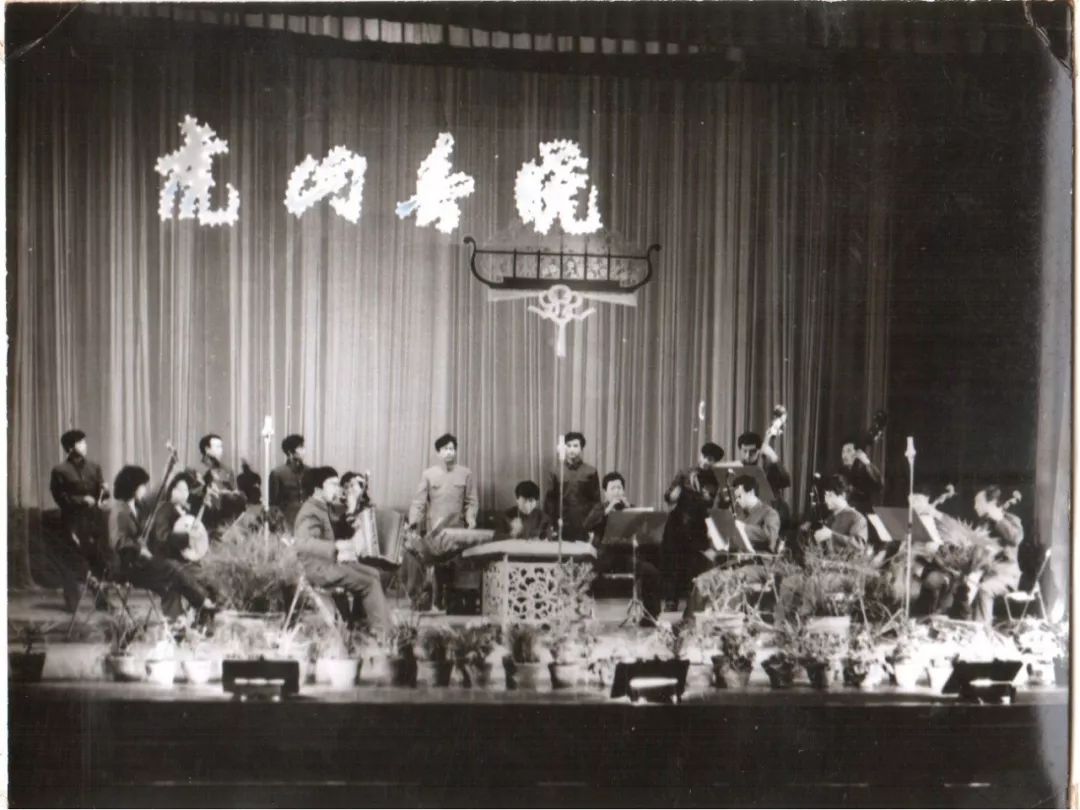 壮丽七十年奋斗新时代微视频,壮丽70年奋斗新时代朗读