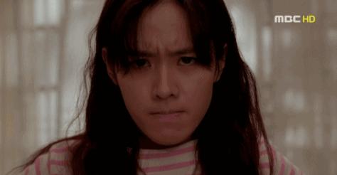 三十岁就有眉间纹法令纹怎么办,30岁法令纹眉心纹深