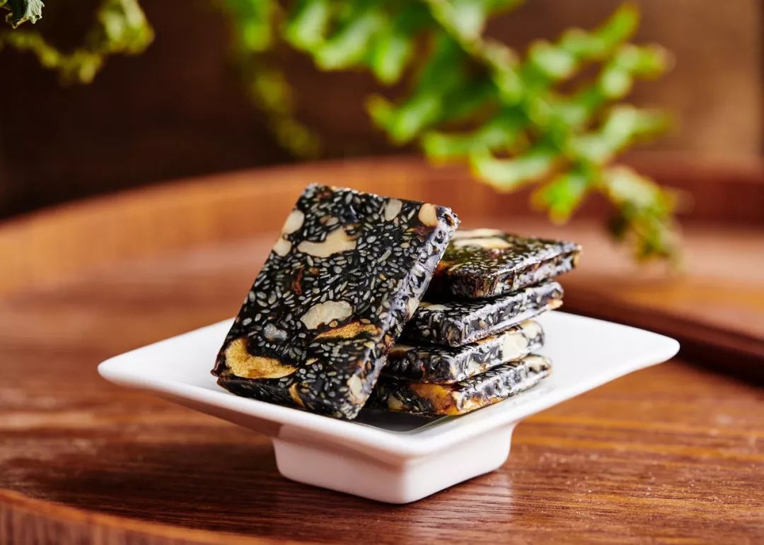 阿胶补血真的有用吗,阿胶怎样吃补血效果最好呢