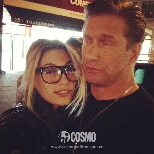 比伯海莉最近新消息,时尚典礼比伯海莉