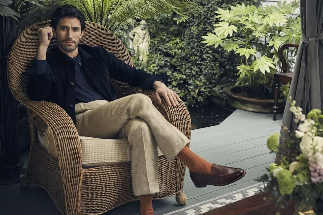 一双骚袜，男人品位升级第1步｜基本款